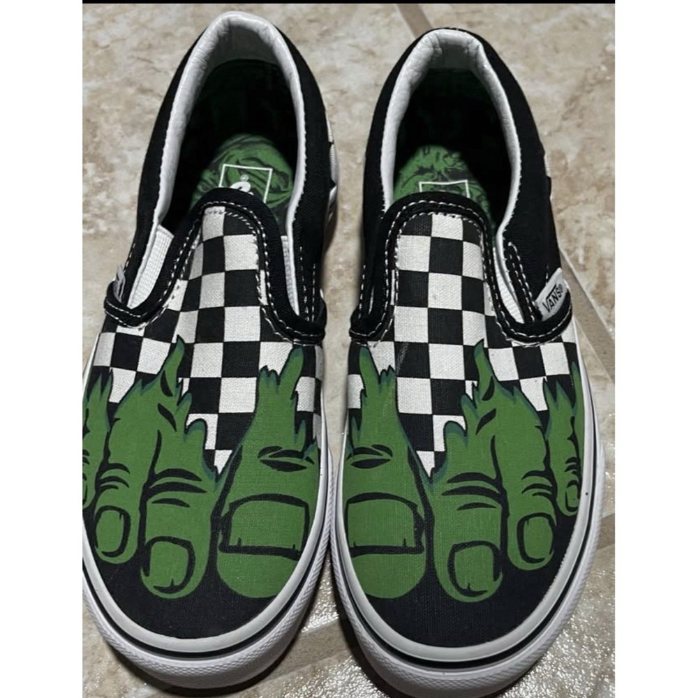 VANS Marvel Hulk Kids Slip-On Checkerboard Canvas Shoes Black White Green US 13